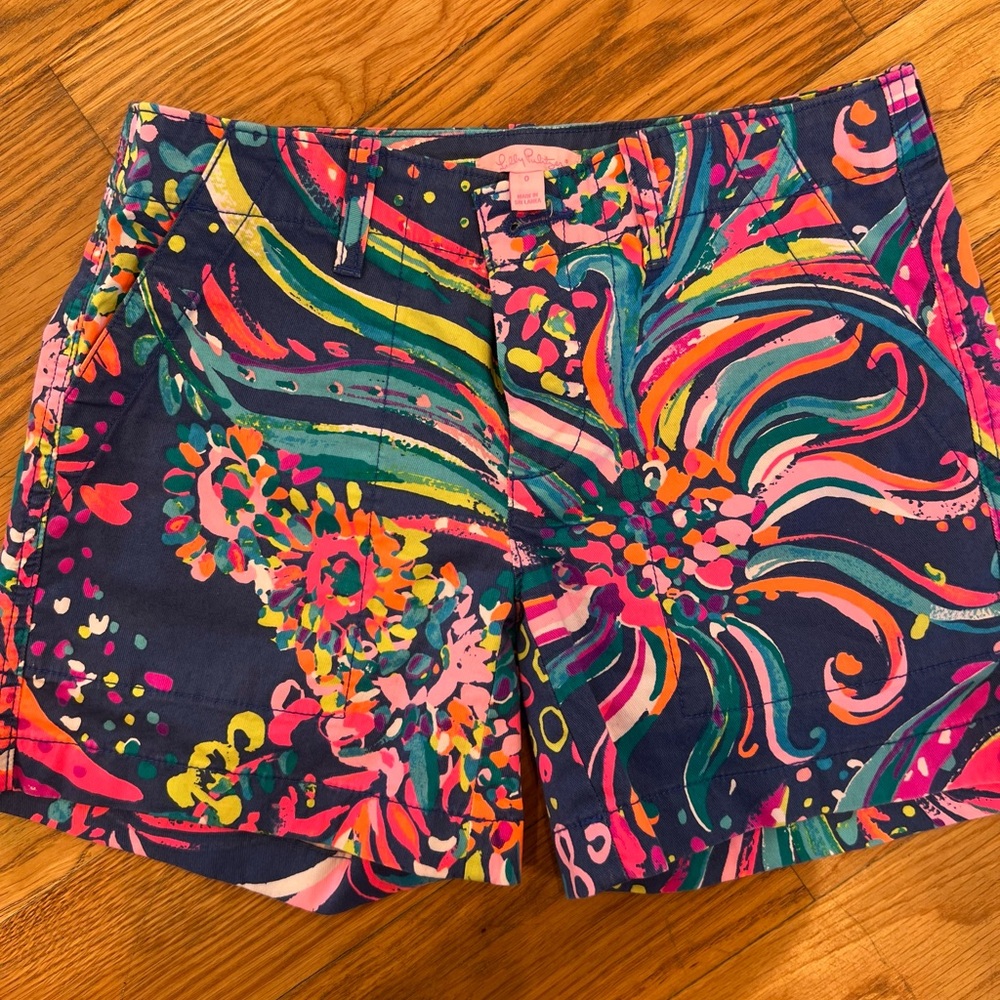 Lilly Pulitzer Colorful Patterned Women's Shorts
